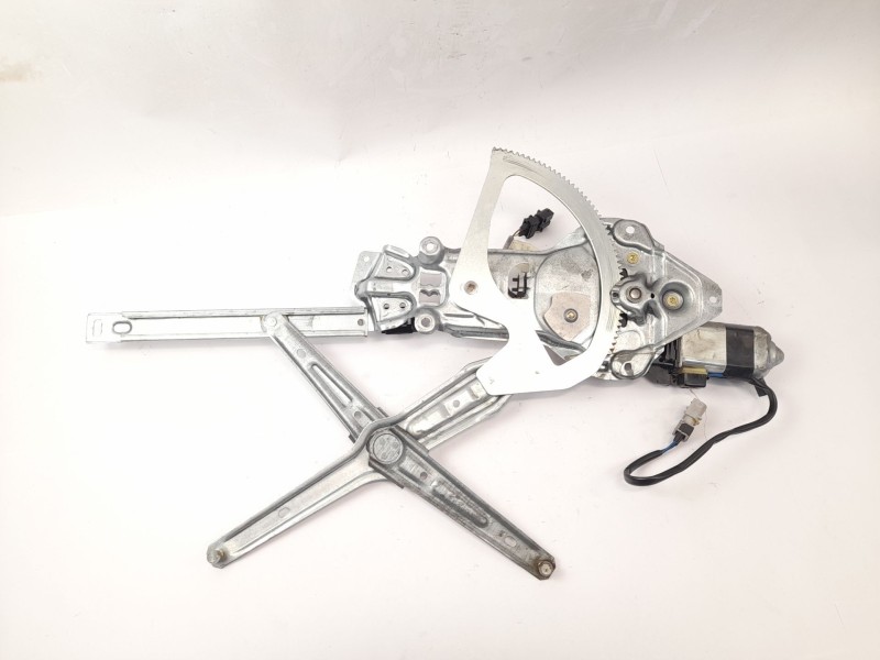 Recambio de elevalunas delantero derecho para bmw serie 5 touring (e34) 520i referencia OEM IAM 513219440709 680187274000 013082