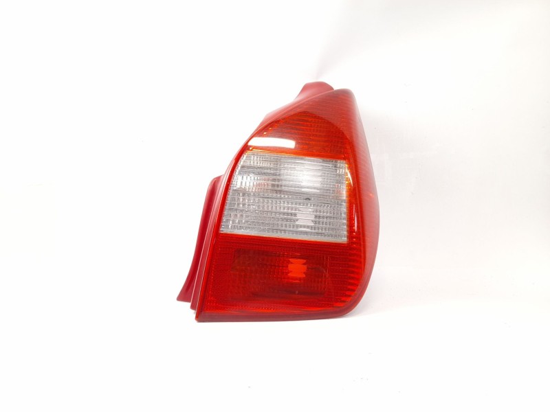 Recambio de piloto trasero derecho para citroën c2 1.4 referencia OEM IAM 968028368000  