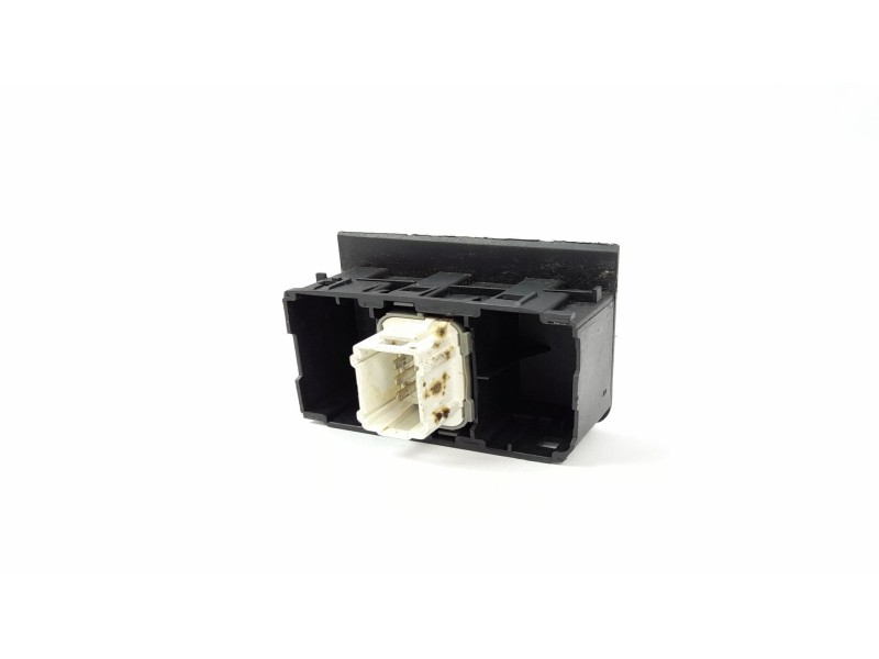 Recambio de interruptor para nissan primera berlina (p12) hatchback 1.9 dci referencia OEM IAM 68485BA10  