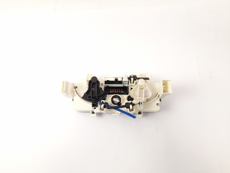 Recambio de mando calefaccion / aire acondicionado para citroën c2 1.4 referencia OEM IAM F664479W  69300002