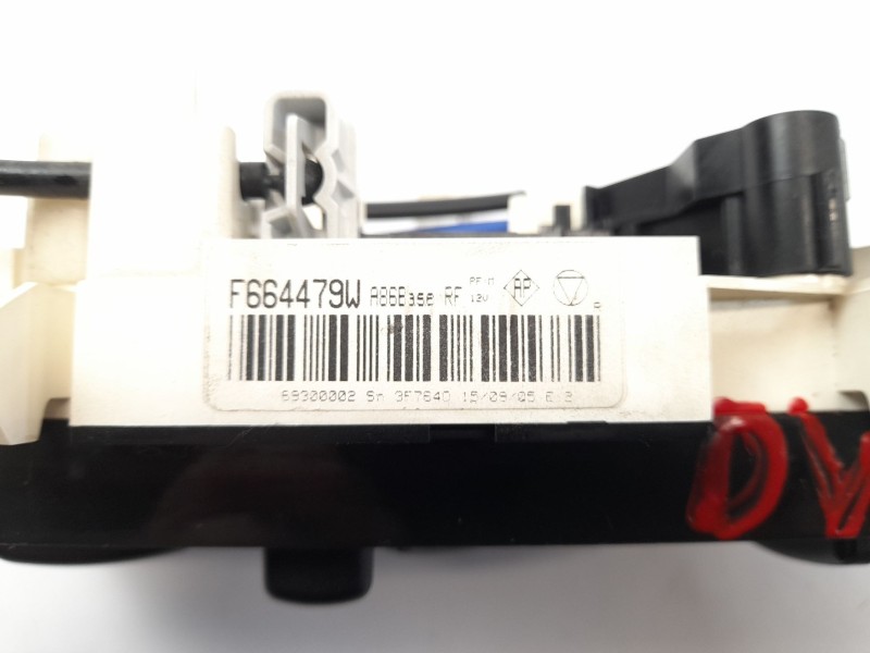 Recambio de mando calefaccion / aire acondicionado para citroën c2 1.4 referencia OEM IAM F664479W  69300002
