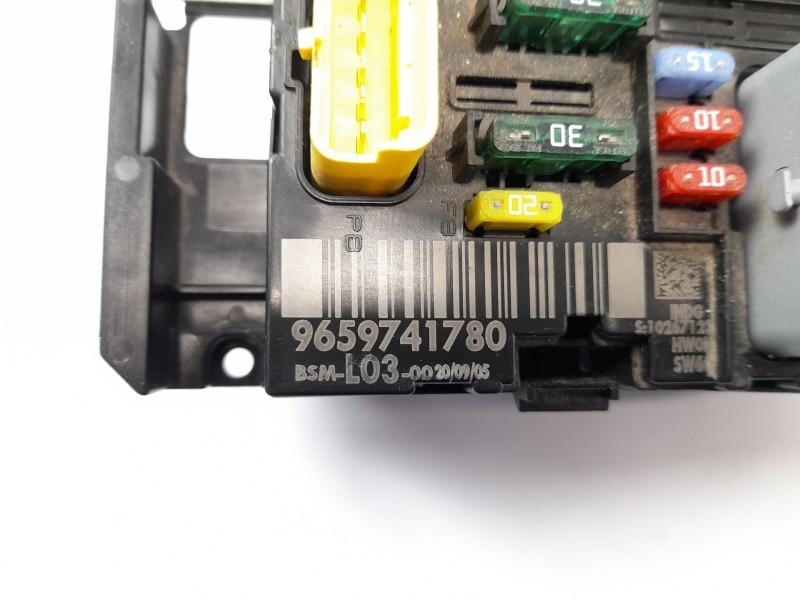 Recambio de caja reles / fusibles para citroën c2 1.4 referencia OEM IAM 9659741780  BSML03