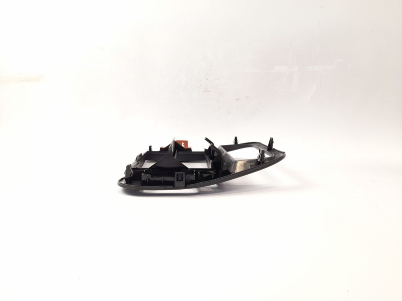 Recambio de moldura para citroën c2 1.4 referencia OEM IAM 9653074277  18M7258