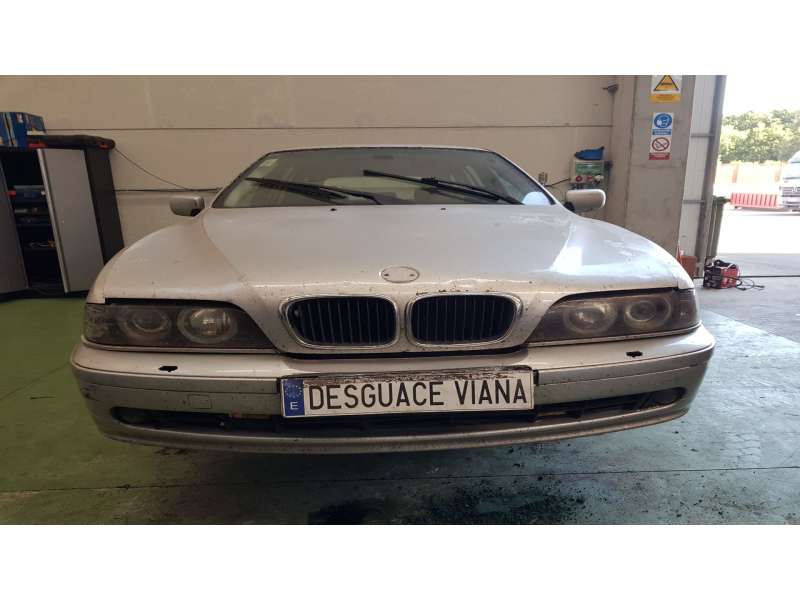 bmw serie 5 berlina (e39) del año 2000
