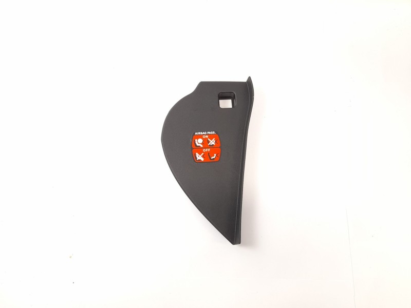 Recambio de moldura para citroën c2 1.4 referencia OEM IAM 9637996277  18M6225016