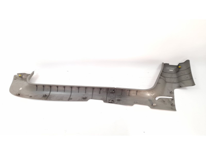 Recambio de moldura para nissan kubistar (x76) 1.5 dci referencia OEM IAM 7700304784 8200272786 
