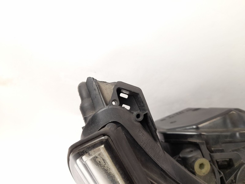 Recambio de faro derecho para bmw serie 5 berlina (e60) 535 d referencia OEM IAM 15876200 162396 