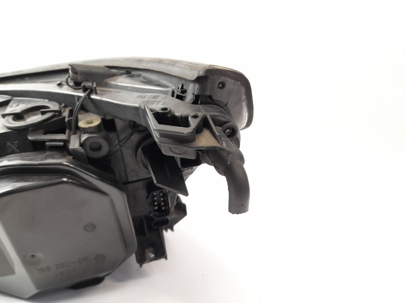 Recambio de faro derecho para bmw serie 5 berlina (e60) 535 d referencia OEM IAM 15876200 162396 