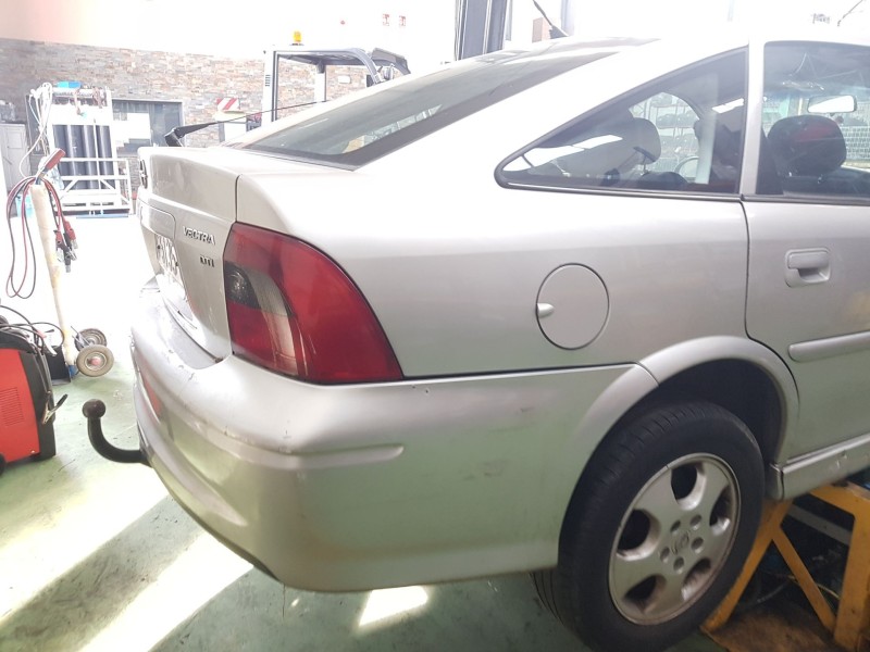 opel vectra b hatchback (j96) del año 1999