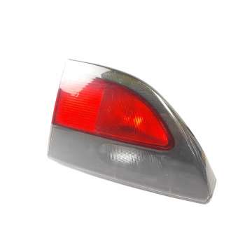 PILOTO TRASERO DERECHO 7700838533 