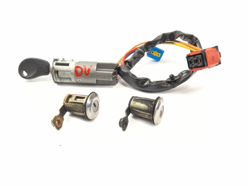 Recambio de conmutador de arranque para citroën citroën xsara (n1) 1.9 d referencia OEM IAM   