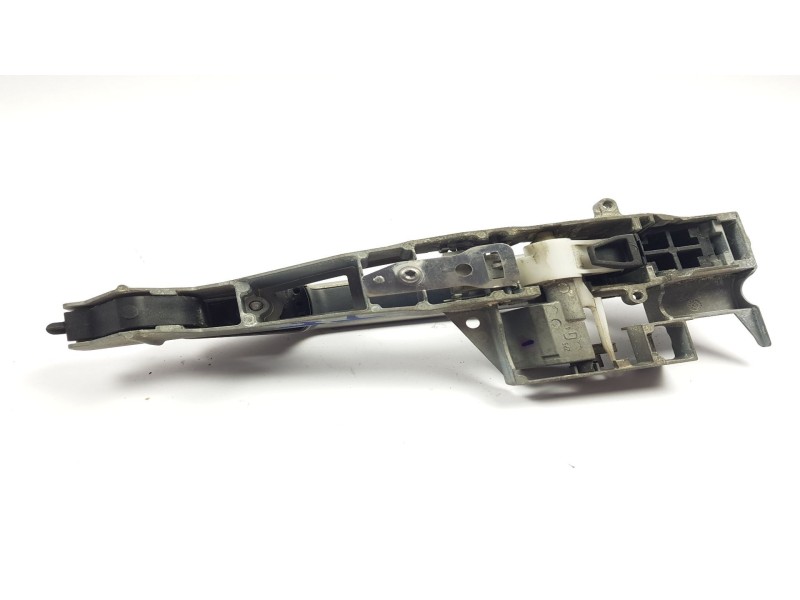 Recambio de maneta exterior trasera izquierda para peugeot 3008 1.6 hdi fap referencia OEM IAM 9684560080  
