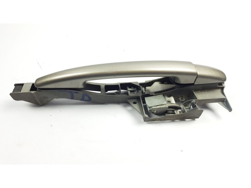 Recambio de maneta exterior trasera derecha para peugeot 3008 1.6 hdi fap referencia OEM IAM 9684559980  