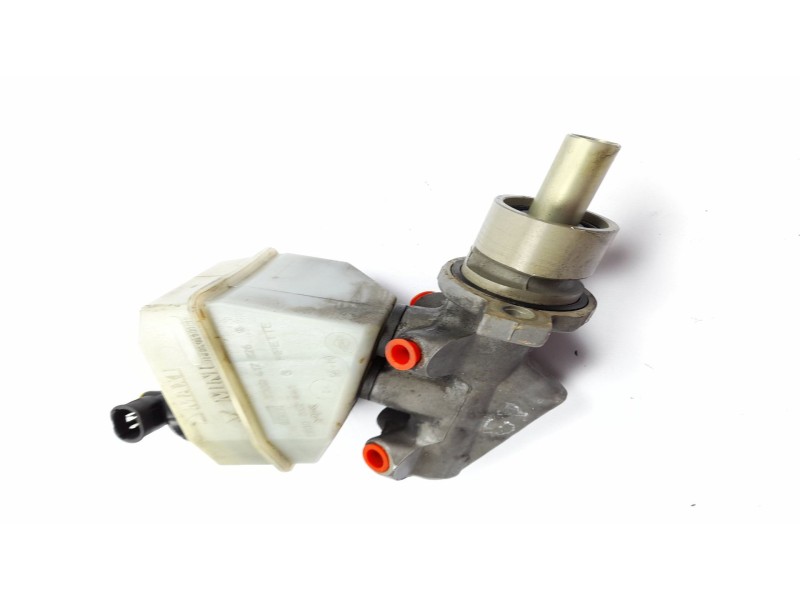 Recambio de bomba freno para nissan kubistar (x76) 1.5 dci referencia OEM IAM 7700417826G 8200262441B 