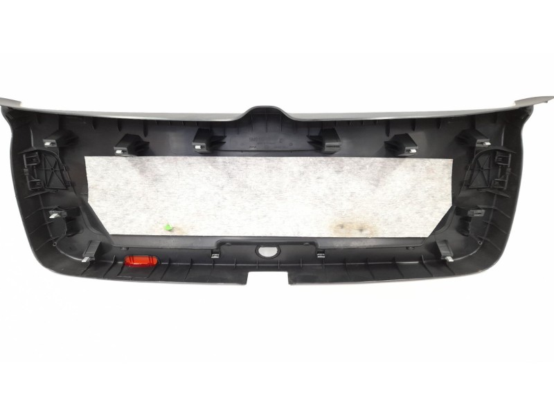 Recambio de guarnecido porton trasero para volkswagen golf plus (521) advance referencia OEM IAM 5M0867601  