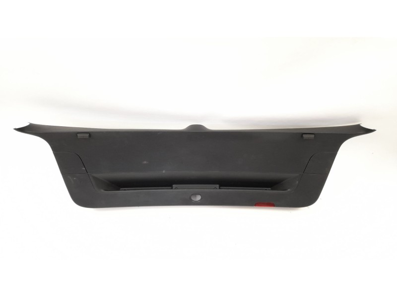 Recambio de guarnecido porton trasero para volkswagen golf plus (521) advance referencia OEM IAM 5M0867601  
