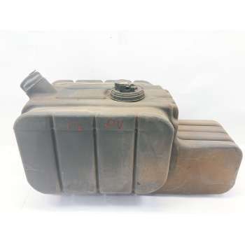 Recambio de deposito combustible para iveco ml80el18 referencia OEM IAM 504153101  