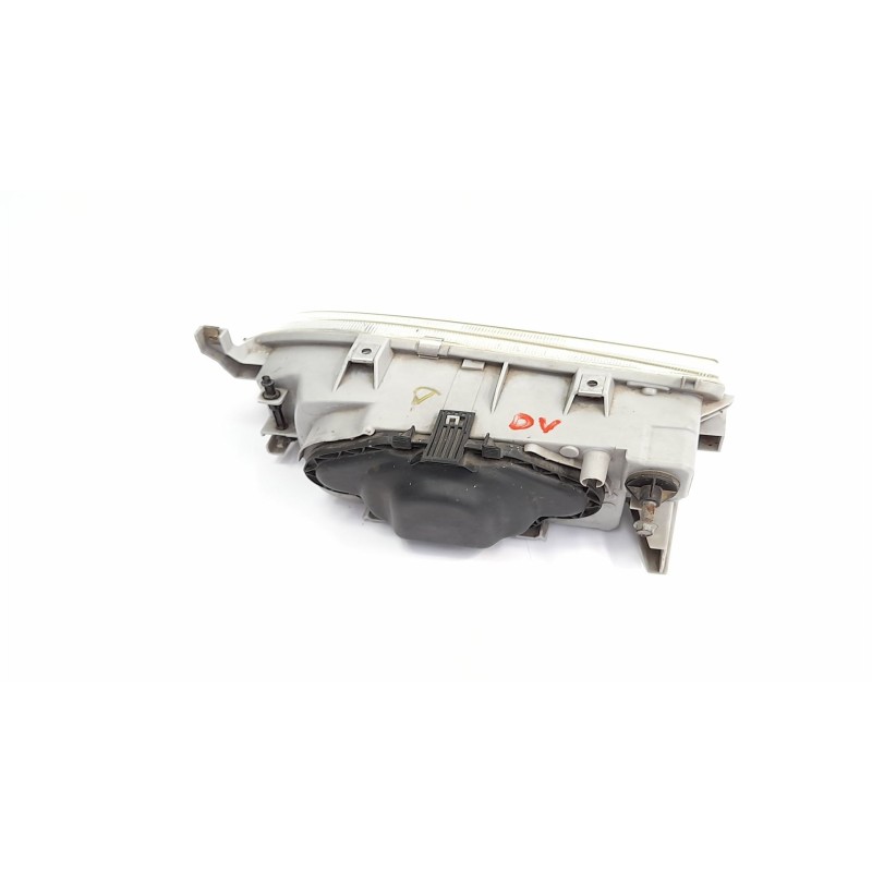 Recambio de faro derecho para renault 19 i chamade (l53_) 1.9 d (l534, l53j) referencia OEM IAM E13175 E131759194 