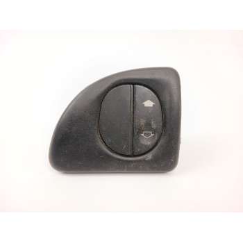 MANDO ELEVALUNAS DELANTERO DERECHO 2T1414A432A 