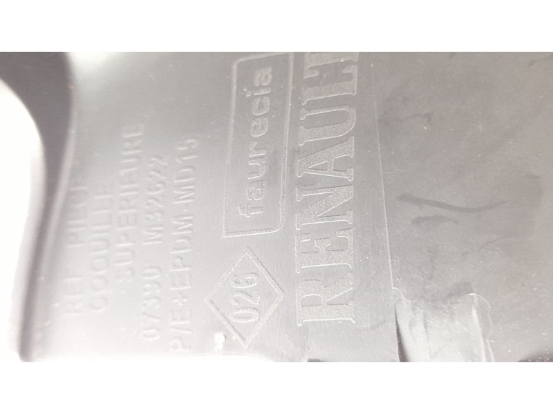 Recambio de moldura para renault scenic ii 1.5 dci diesel referencia OEM IAM 07390 07390M32622 