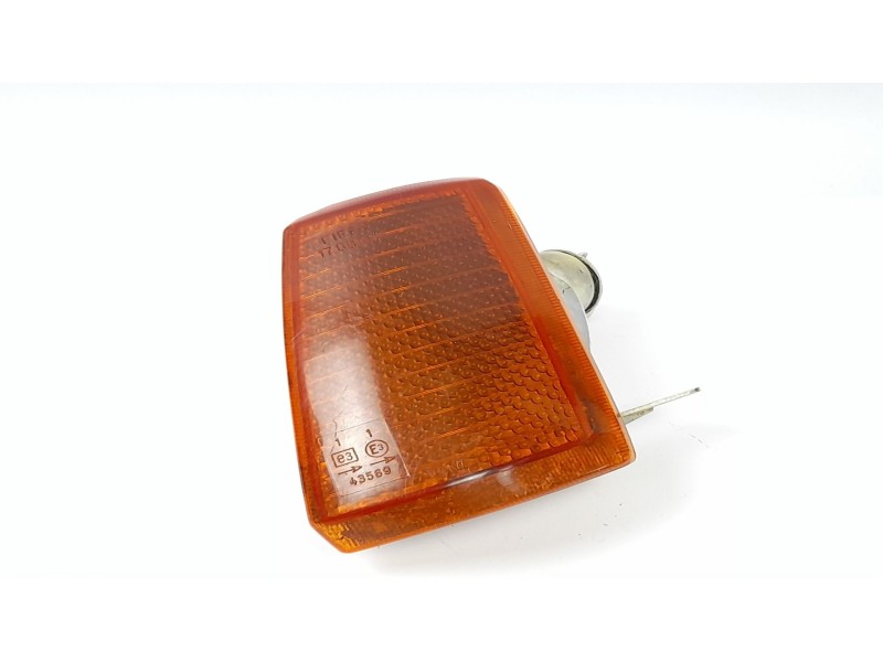 Recambio de piloto delantero izquierdo para peugeot 205 berlina 1.9 d referencia OEM IAM 43569 17081101 