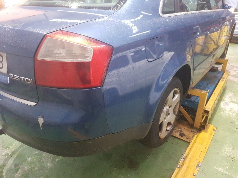 audi audi a4 b6 (8e2) 2.5 tdi del año 2001