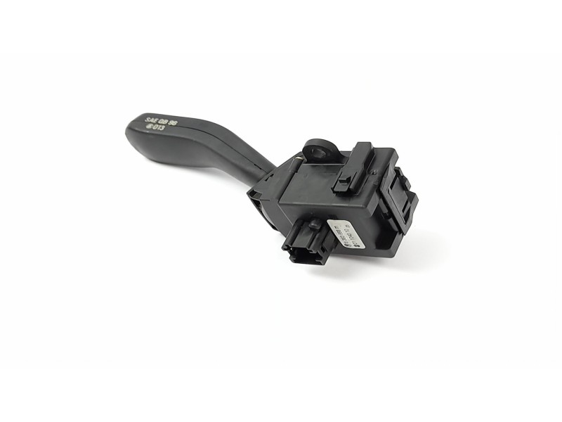 Recambio de mando intermitentes para bmw serie 5 berlina (e39) 2.5 525d referencia OEM IAM 8363668  