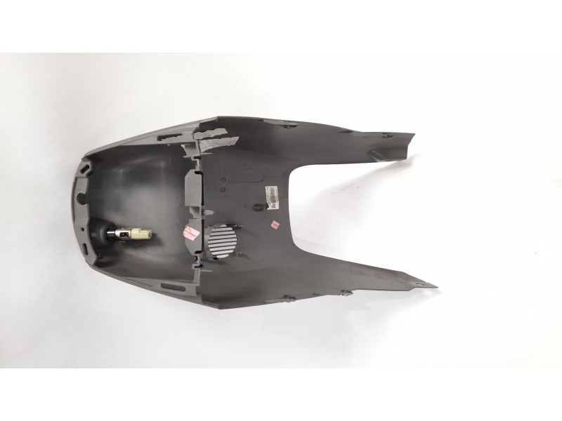 Recambio de moldura para renault scenic ii 1.5 dci diesel referencia OEM IAM 8200140871  
