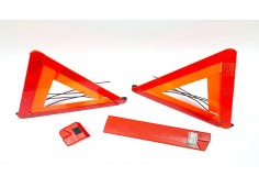 Recambio de triangulo emergencias para nissan note (e11e) 1.5 dci referencia OEM IAM E827R030512   2