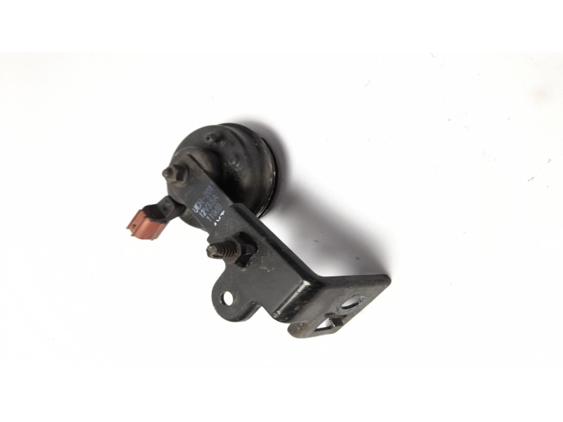 Recambio de claxon para honda cr-v (rd8) 2.2 ctdi referencia OEM IAM UCH201  