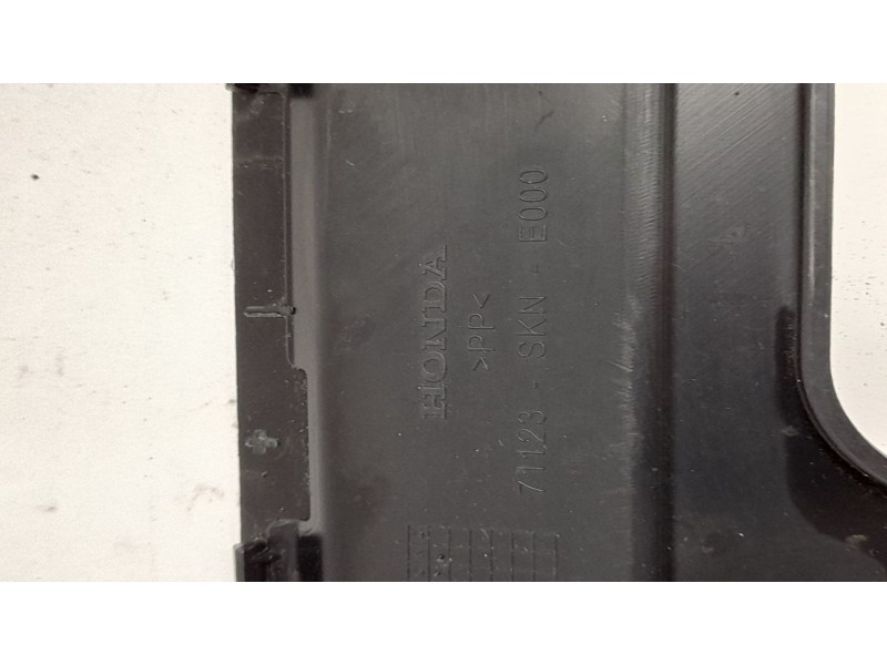 Recambio de moldura para honda cr-v (rd8) 2.2 ctdi referencia OEM IAM 71123 71123SKNE00 