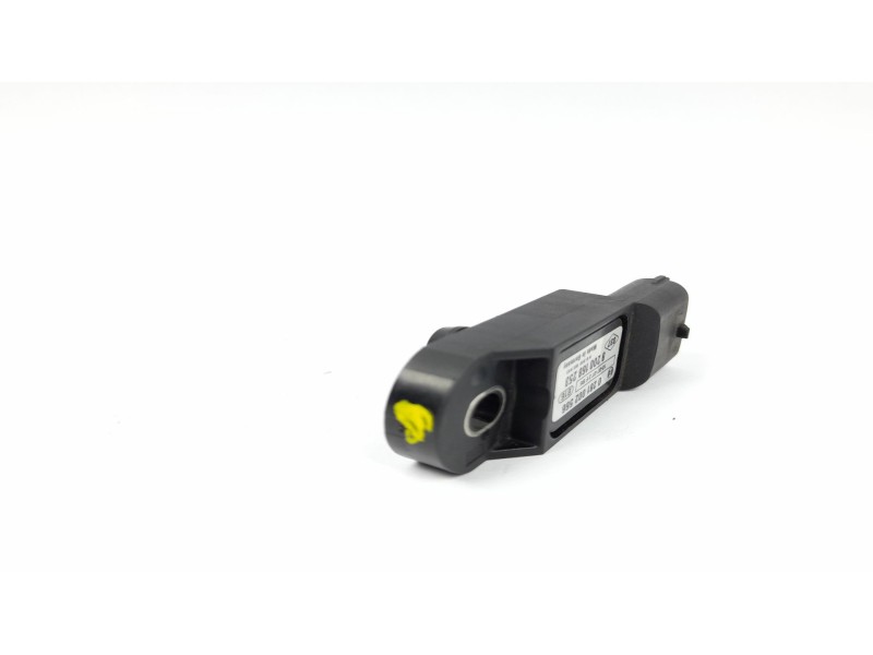 Recambio de sensor presion para nissan note (e11e) 1.5 dci referencia OEM IAM 0281002566 8200168253 1007072FB6