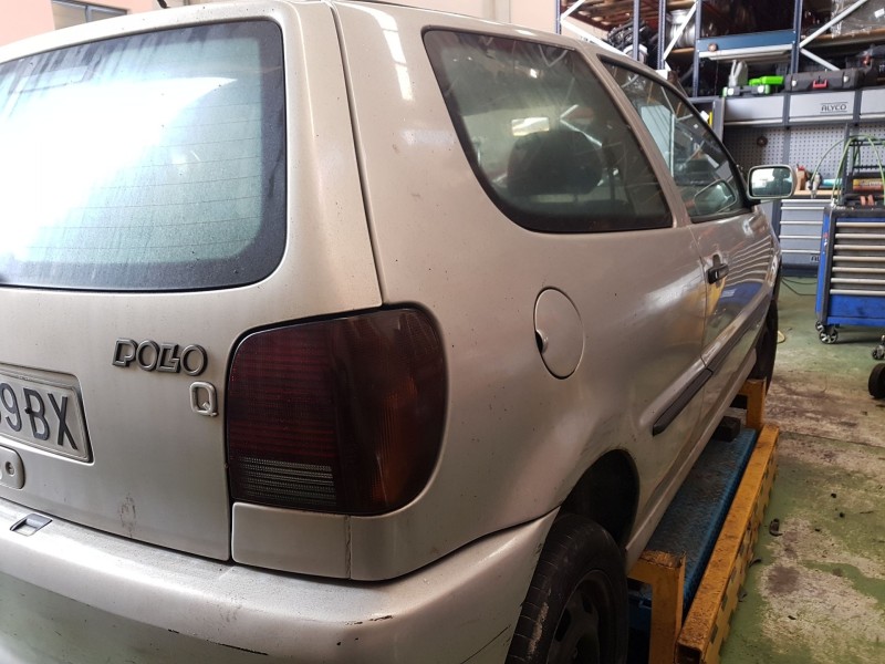 volkswagen polo berlina (6n1) del año 1998