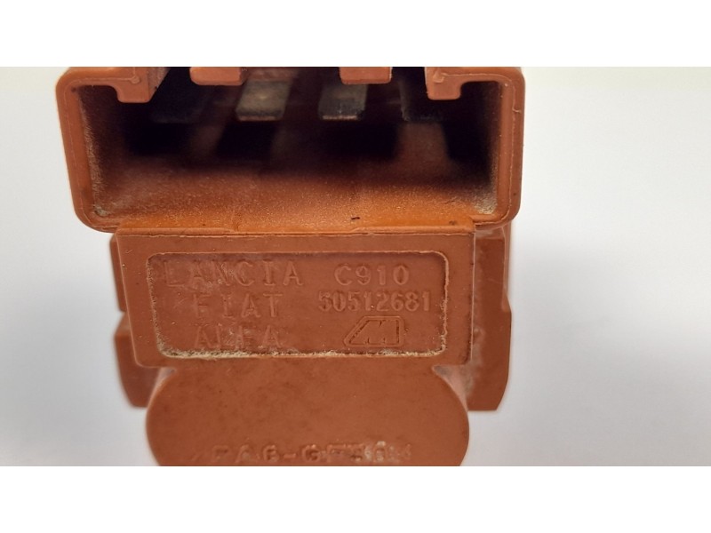 Recambio de interruptor para peugeot bipper tepee basic stt 1.3 hdi referencia OEM IAM 50512681  