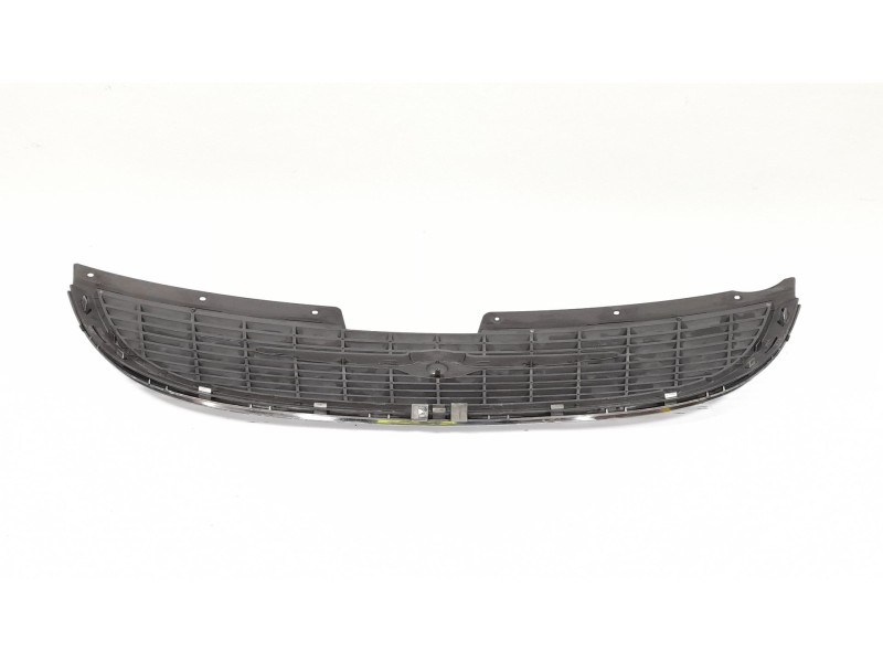 Recambio de rejilla delantera para chrysler voyager (rg) 2.5 crd cat referencia OEM IAM 4857522AA  