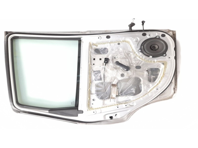 Recambio de puerta trasera izquierda para nissan note (e11e) 1.5 dci referencia OEM IAM H21019U0M0 H21019U0MA 