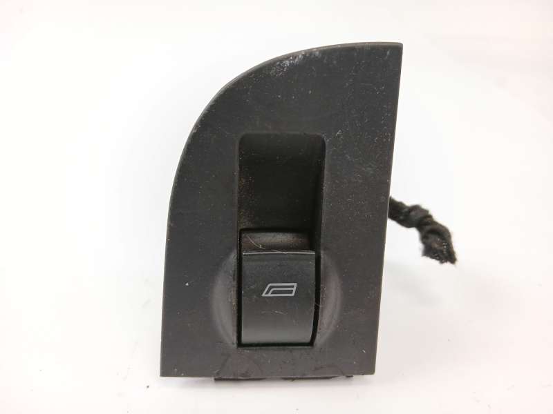 MANDO ELEVALUNAS TRASERO IZQUIERDO 4B0959522 