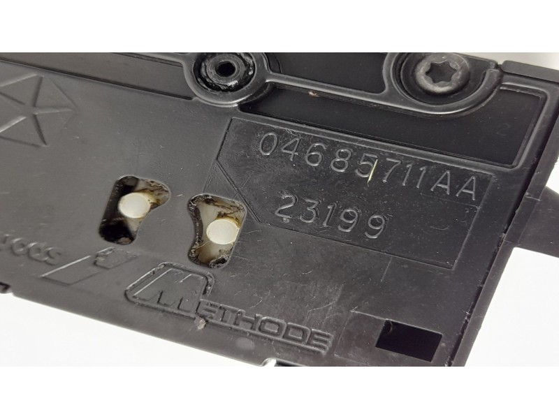 Recambio de mando limpia para chrysler voyager (rg) 2.5 crd cat referencia OEM IAM 04685711AA 23199 