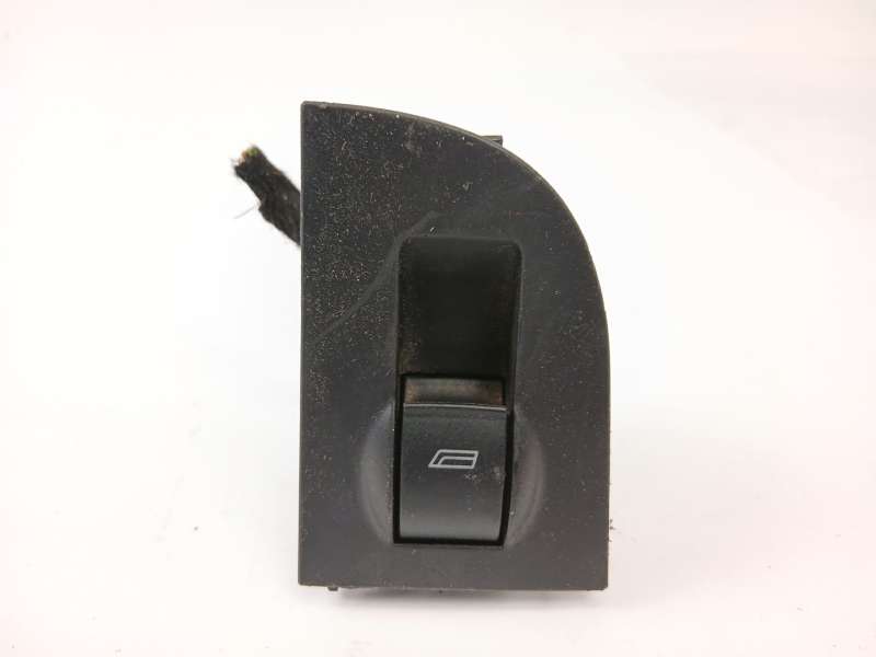 MANDO ELEVALUNAS TRASERO IZQUIERDO 4B0959521 