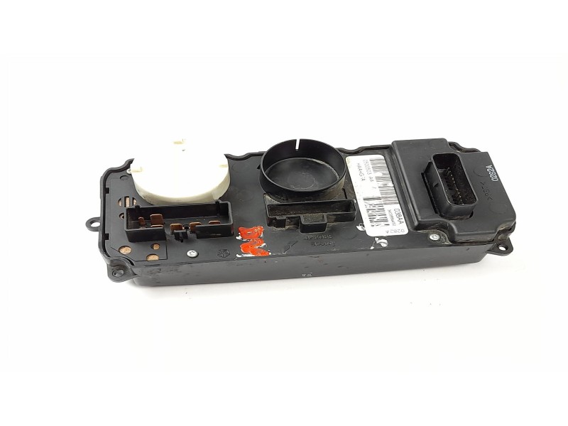 Recambio de mando calefaccion / aire acondicionado para chrysler voyager (rg) 2.5 crd cat referencia OEM IAM 05005038AA  