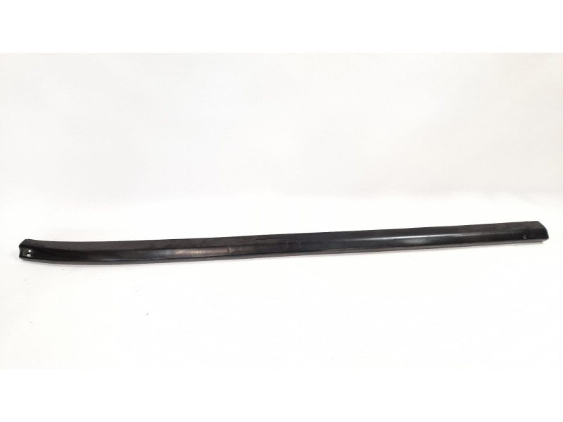 Recambio de molduras delanteras para honda cr-v (rd8) 2.2 ctdi referencia OEM IAM S9A  