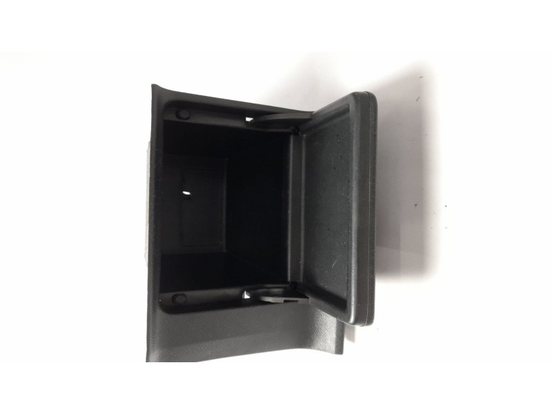 Recambio de cenicero para honda cr-v (rd8) 2.2 ctdi referencia OEM IAM S9AZ 77340S9AG02ZA 