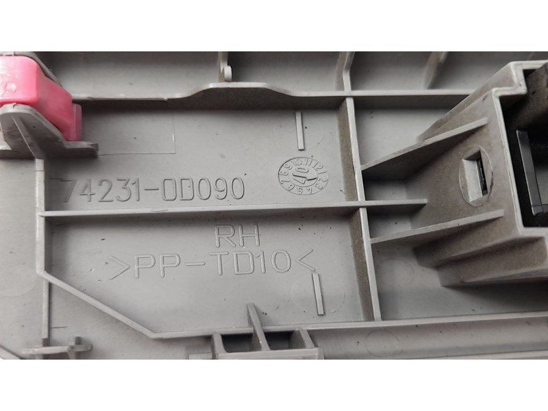 Recambio de mando elevalunas delantero derecho para toyota yaris (ksp9/scp9/nlp9) básico referencia OEM IAM 742310D090  