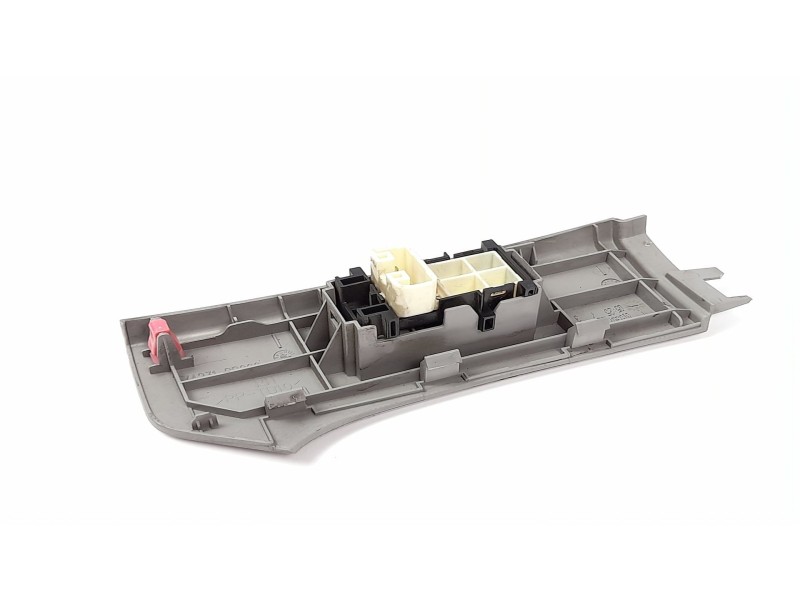 Recambio de mando elevalunas delantero derecho para toyota yaris (ksp9/scp9/nlp9) básico referencia OEM IAM 742310D090  