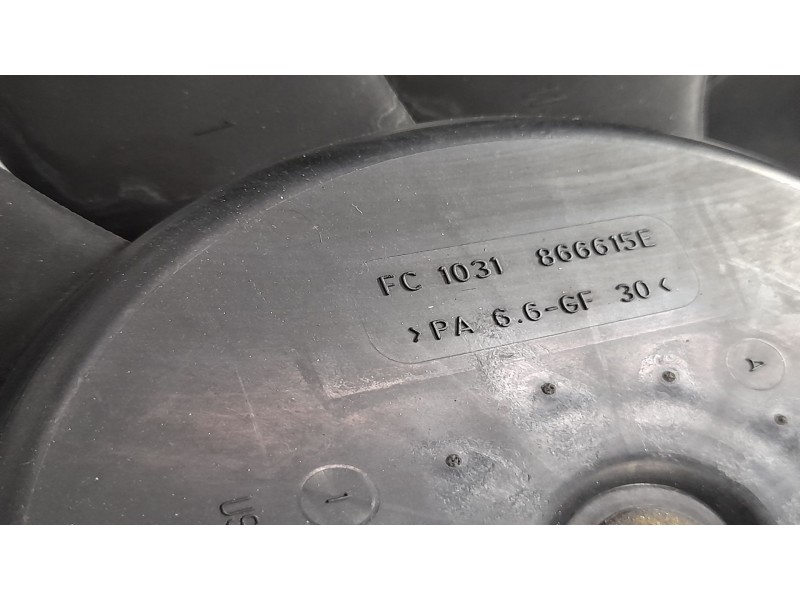 Recambio de electroventilador para chrysler voyager (rg) 2.5 crd cat referencia OEM IAM FC1031866615E FC1040870680J 