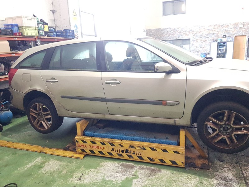 renault laguna ii grandtour (kg0/1_) del año 2004