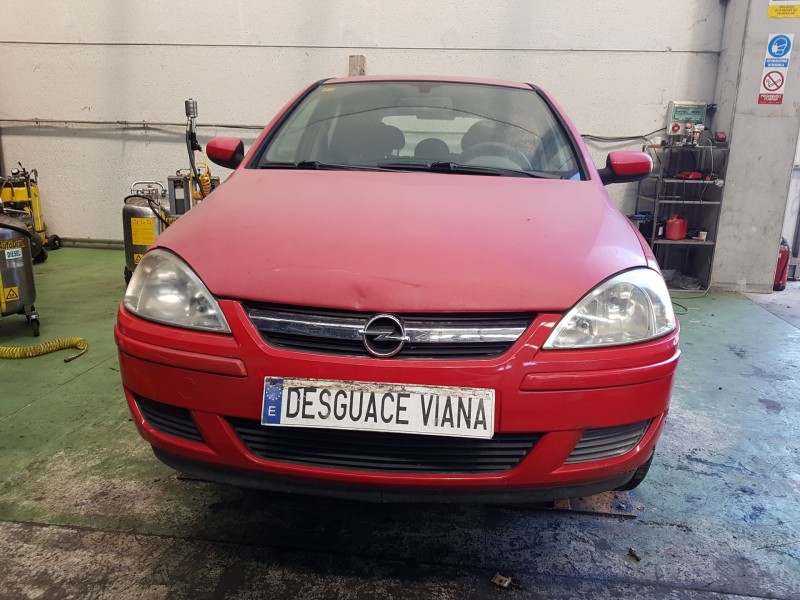 opel corsa c del año 2004