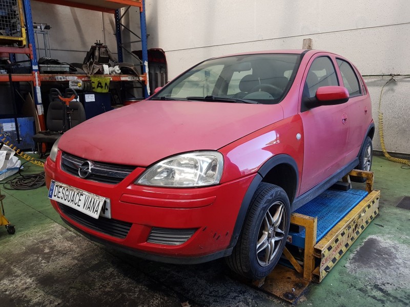 opel corsa c del año 2004