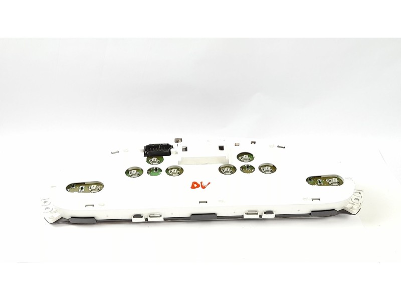 Recambio de cuadro instrumentos para chrysler voyager (rg) 2.5 crd cat referencia OEM IAM P04685825AF R825AF 