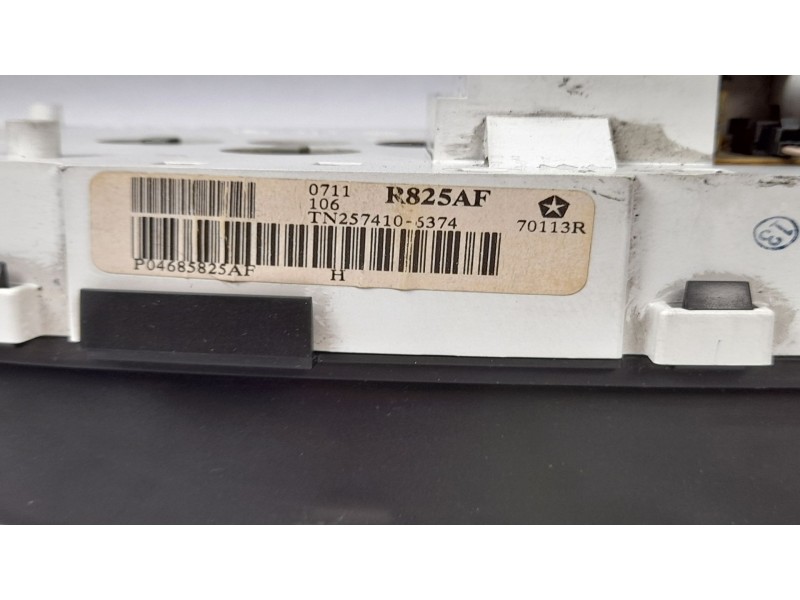 Recambio de cuadro instrumentos para chrysler voyager (rg) 2.5 crd cat referencia OEM IAM P04685825AF R825AF 